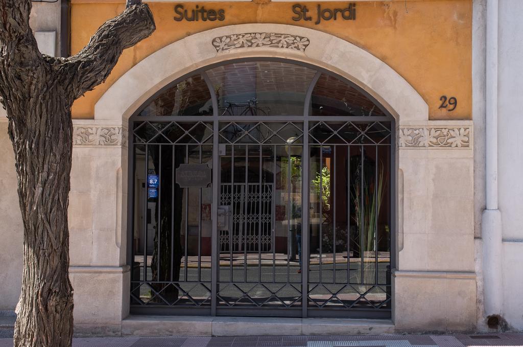 Apartaments Suites Sant Jordi مونترِيو ذيل كامب المظهر الخارجي الصورة